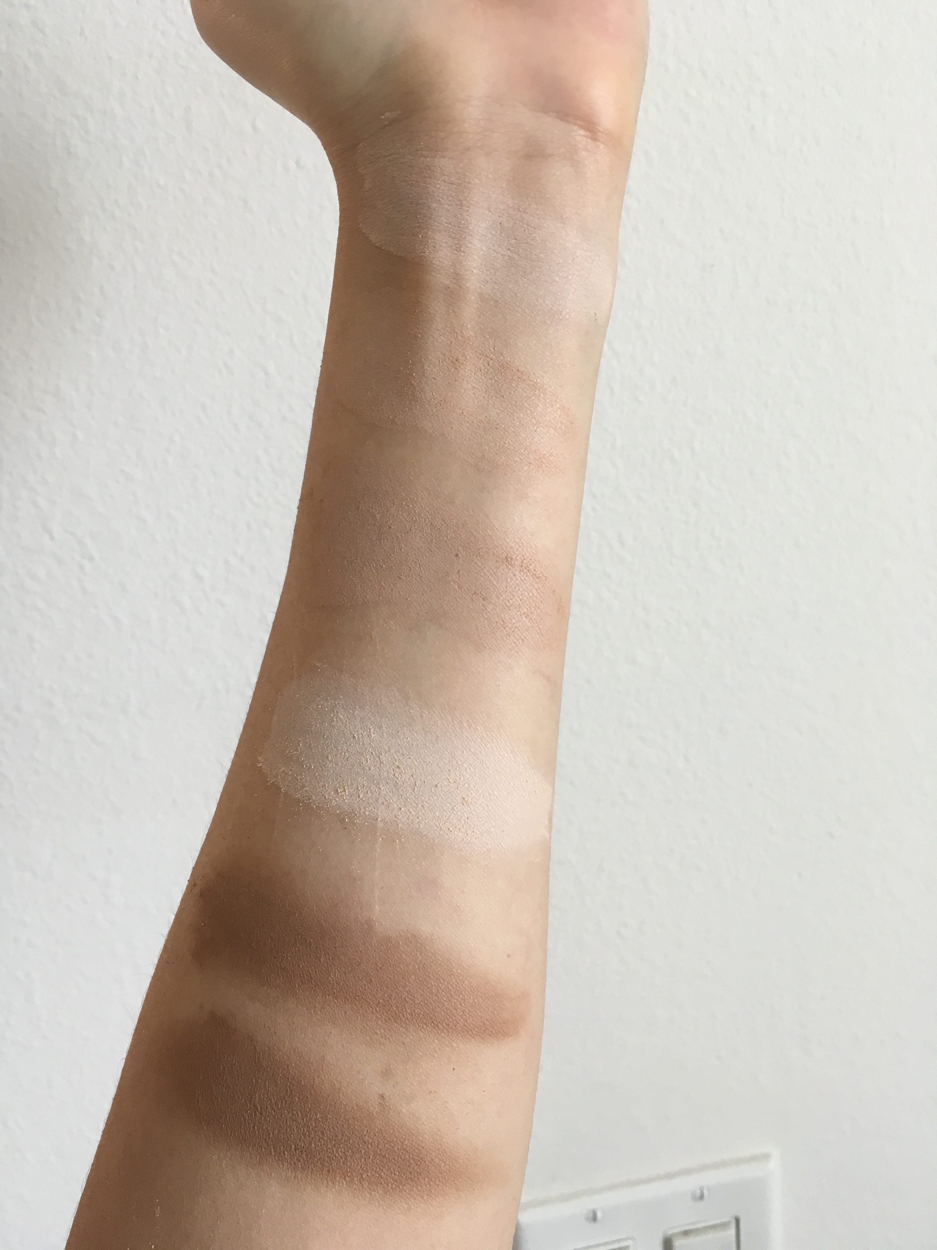 nu evolution complete coverage powder foundation