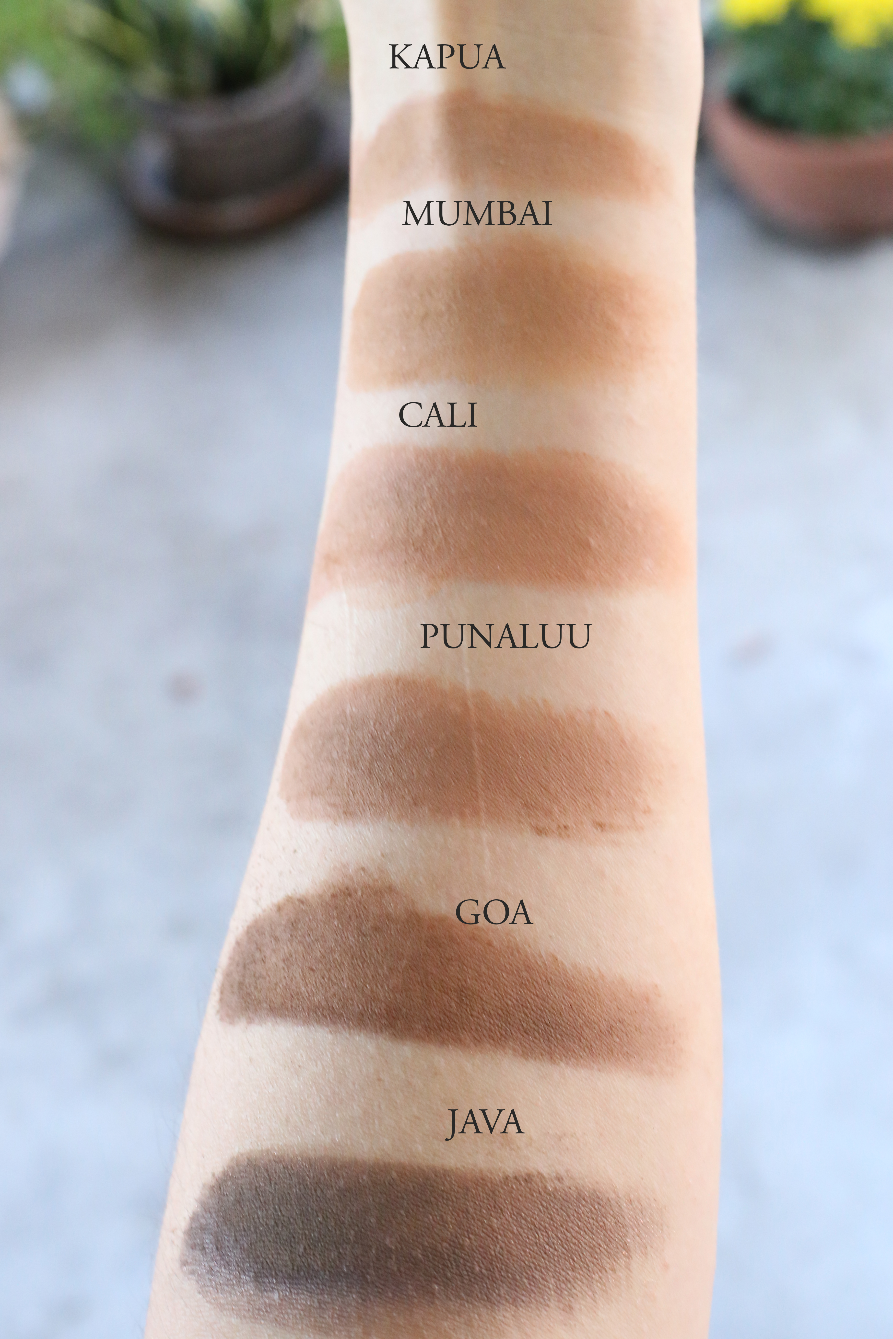 Au Naturale Powder Foundation