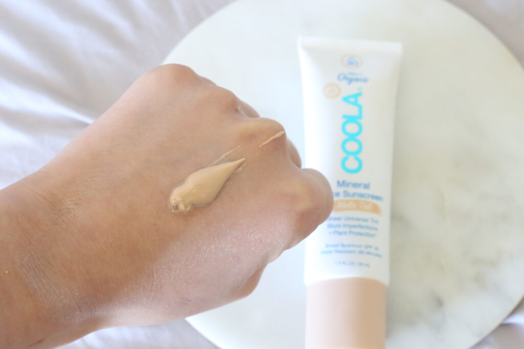 Coola mineral face sunscreen review