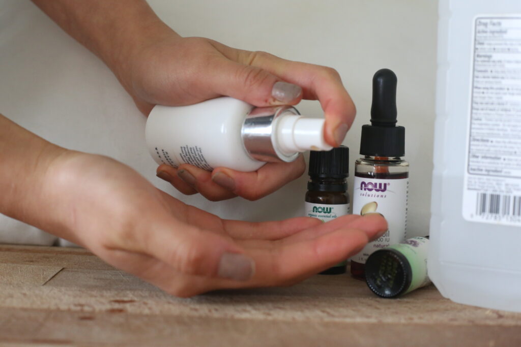 diy natural hand sanitizer