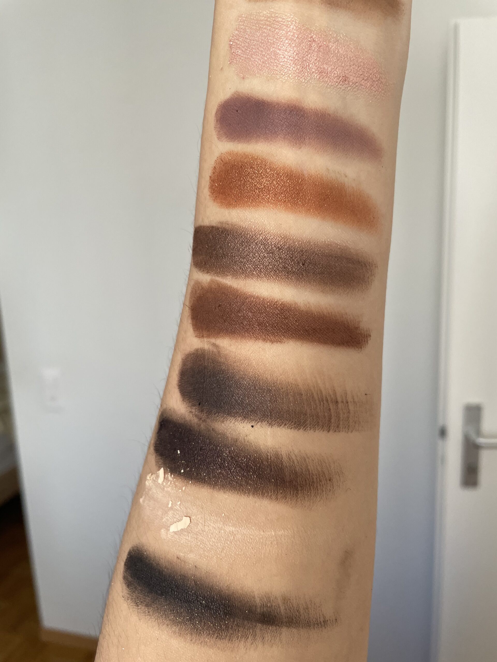 Honest Beauty Eyeshadow Palette 