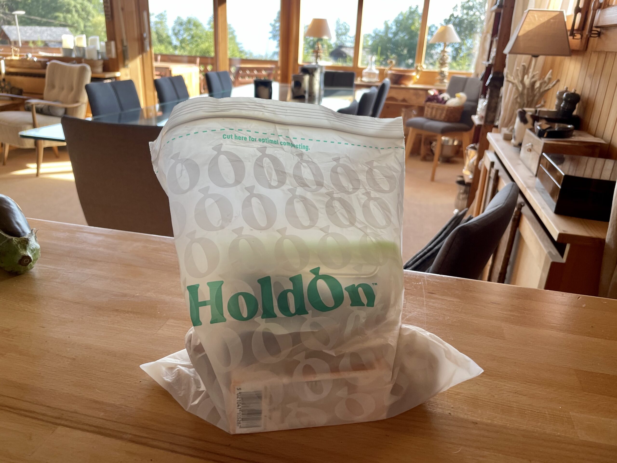 HoldOn Review: Do Compostable Bags Actually Work?