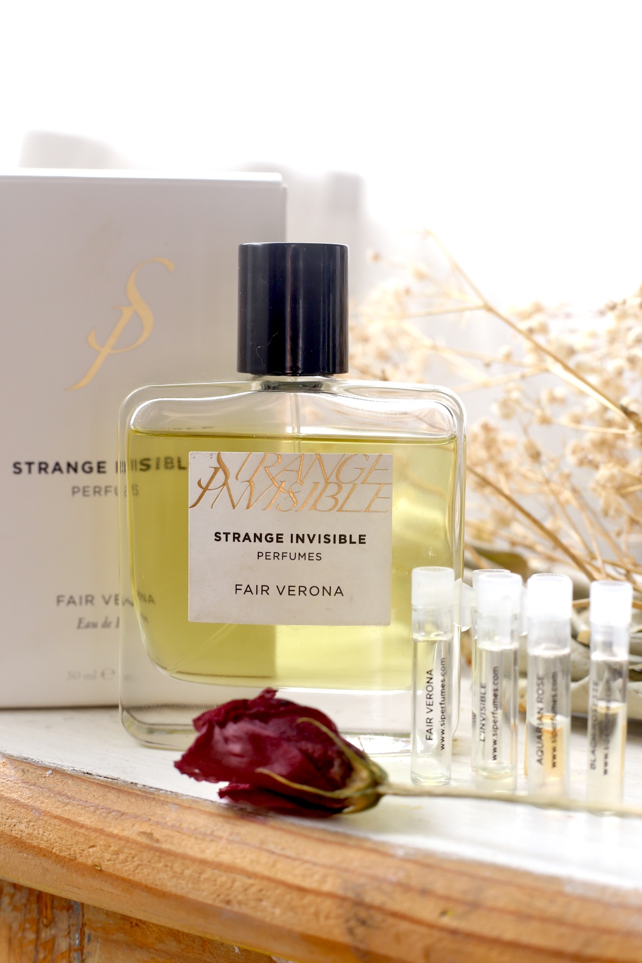 Strange Invisible Perfume Review