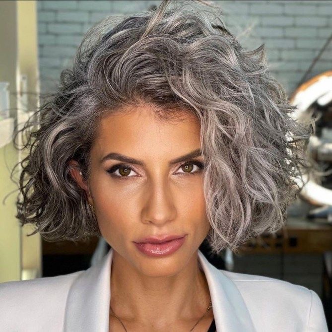 Share more than 84 grey bob hairstyles 2023 in.eteachers