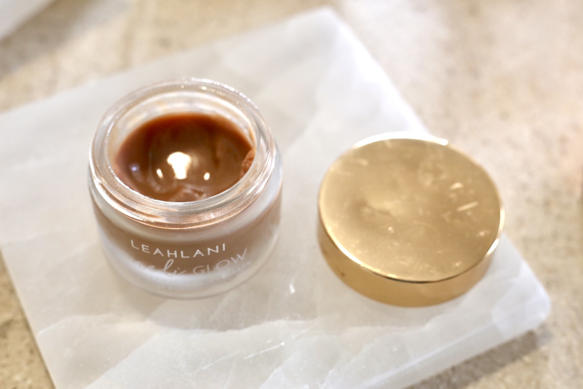 leahlani meli glow mask