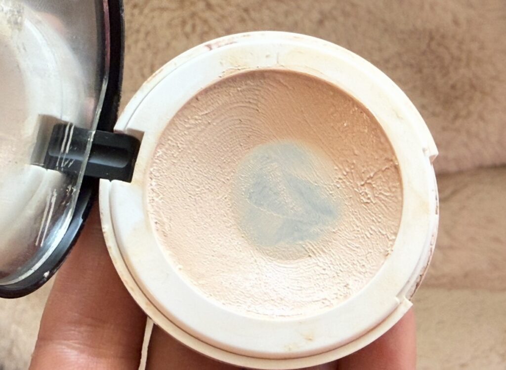 natural concealer clean ingredients