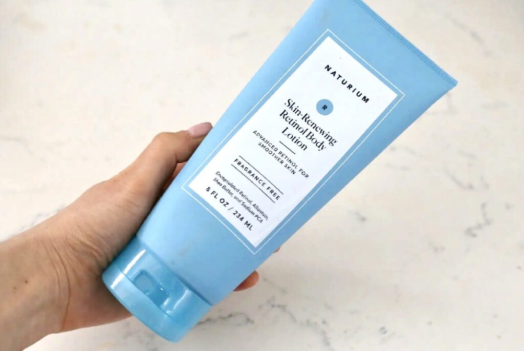 naturium retinol body lotion