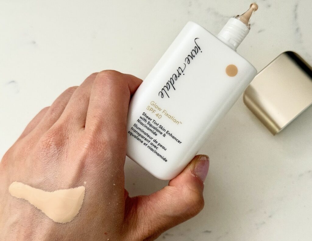 Jane Iredale Glow Fixation SPF 40 Sheer Tint Skin Enhancer