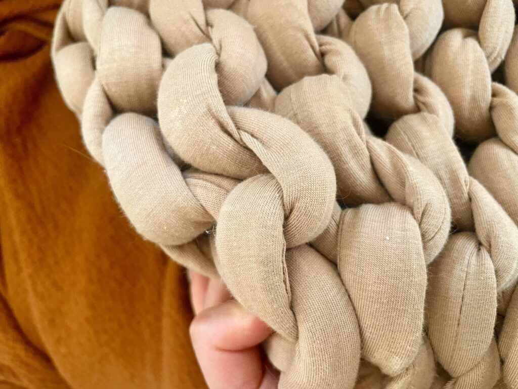 bearaby weighted blanket sustainable nontoxc