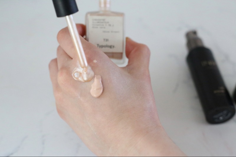 mix liquid highlighter with organic foundation for an added glow
