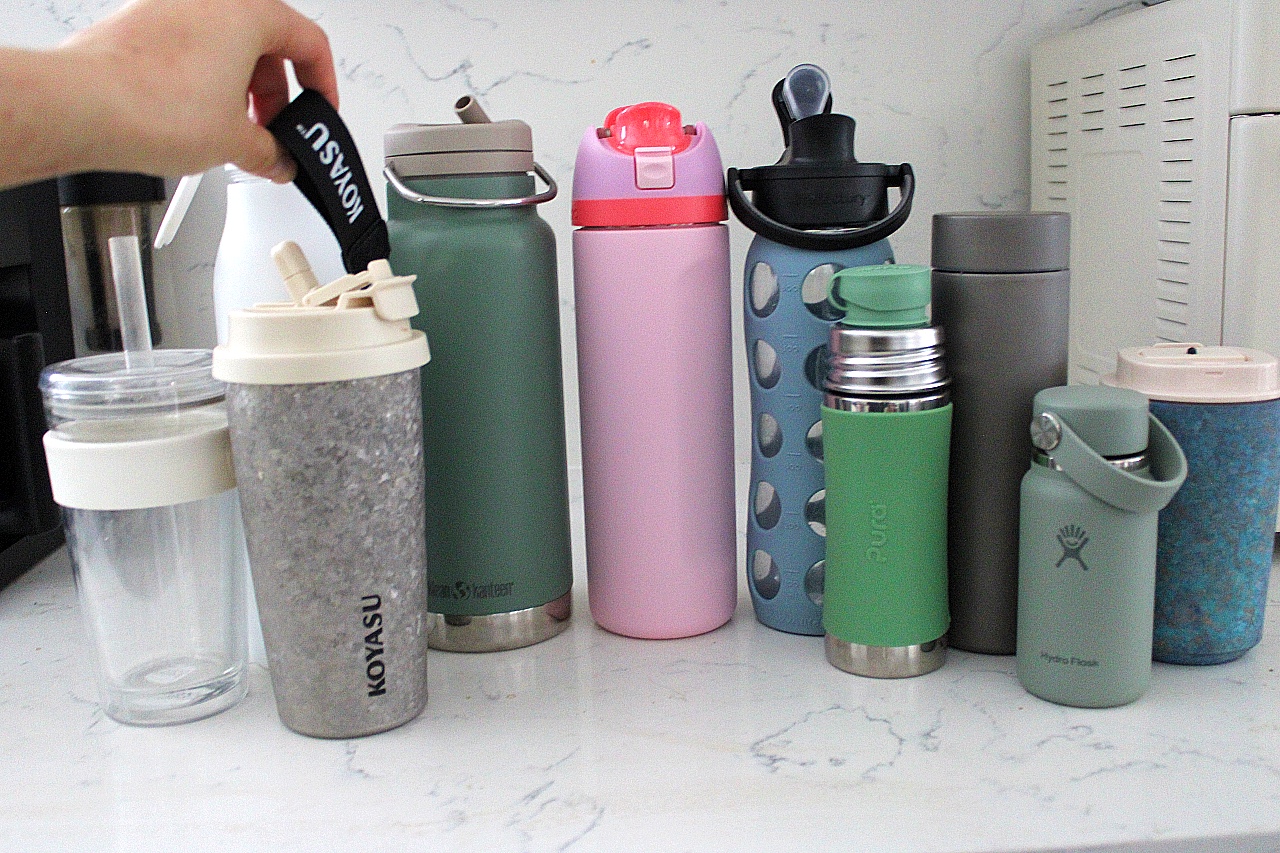 plastic free water bottle travel mug tumbler glass stainless steel titanium pura hydro flask klean kanteen lifefactory owala taima titanium koyasu