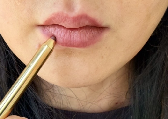 merit signature lip liner wearing shade Rose