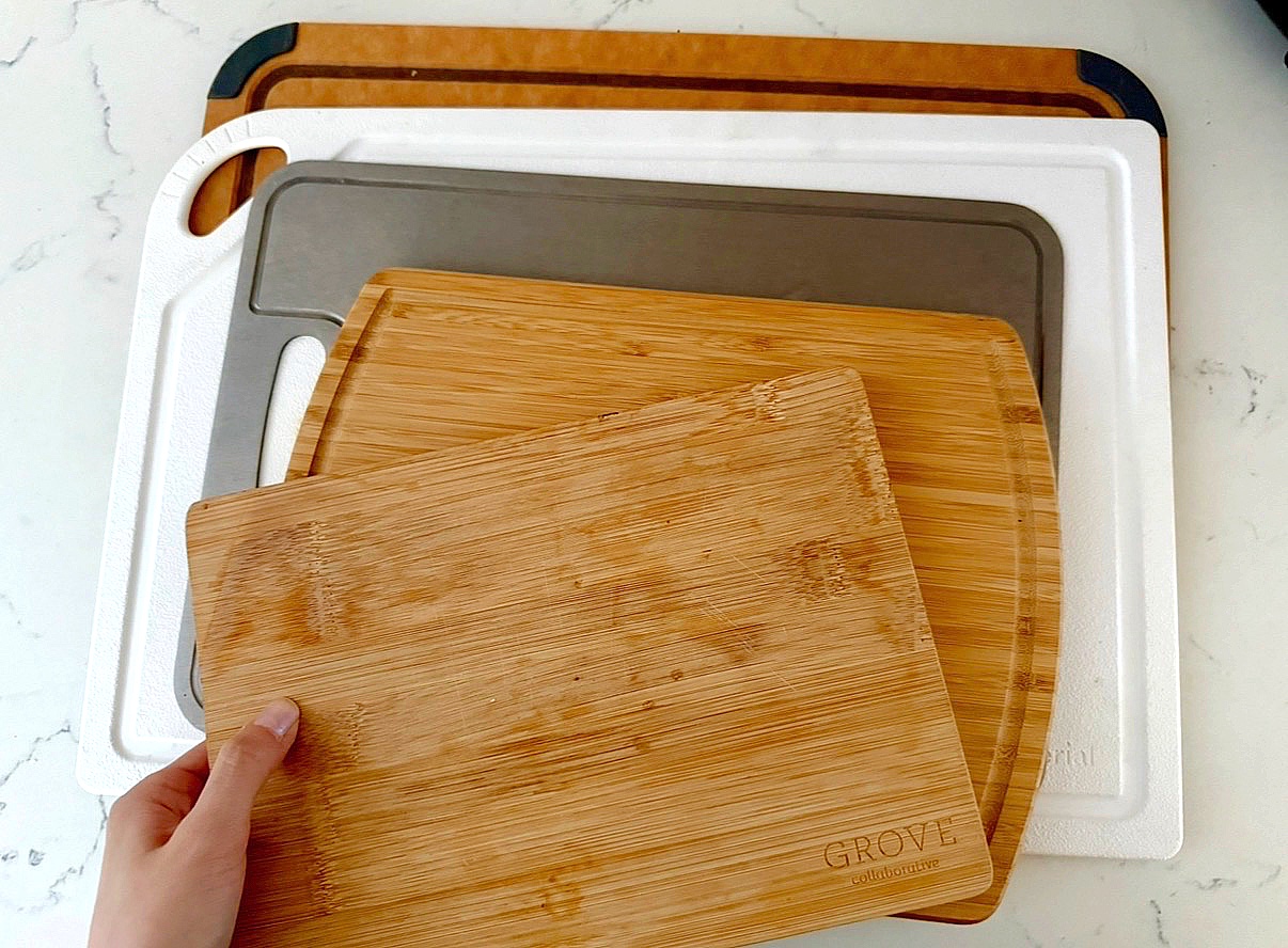 Plastic-free, non-toxic cutting boards
