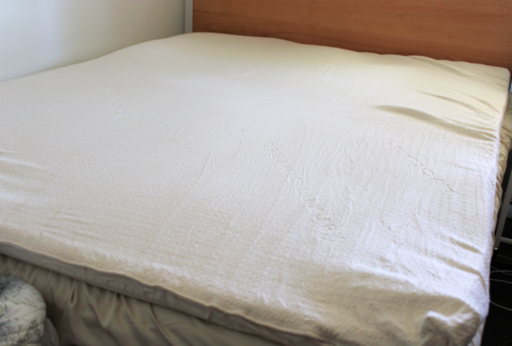 Avocado Eco Organic Mattress Topper