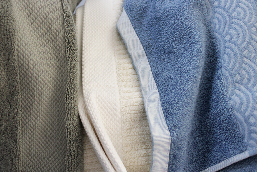 Organic cotton towels quince avocado aizome