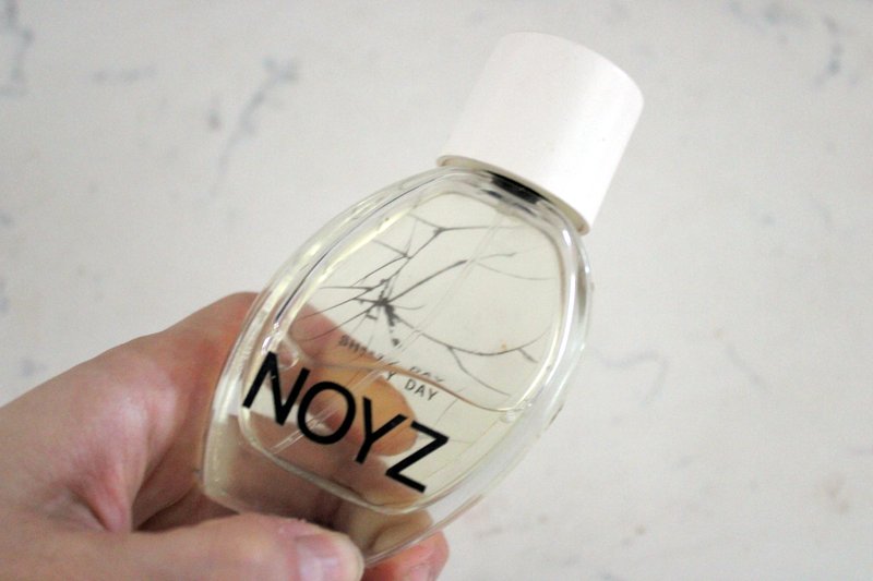 noyz perfume shitty day