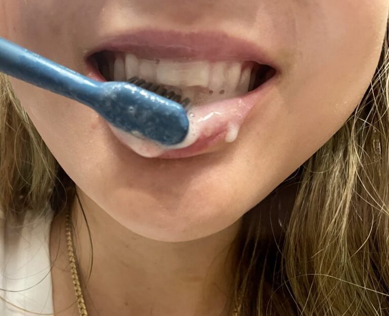 nontoxic toothpaste brands natural ingredients fluoride free